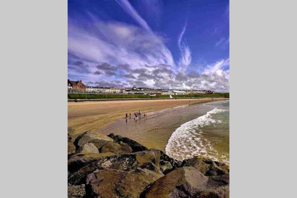 Apartmán The Loft , Portrush Exteriér fotografie